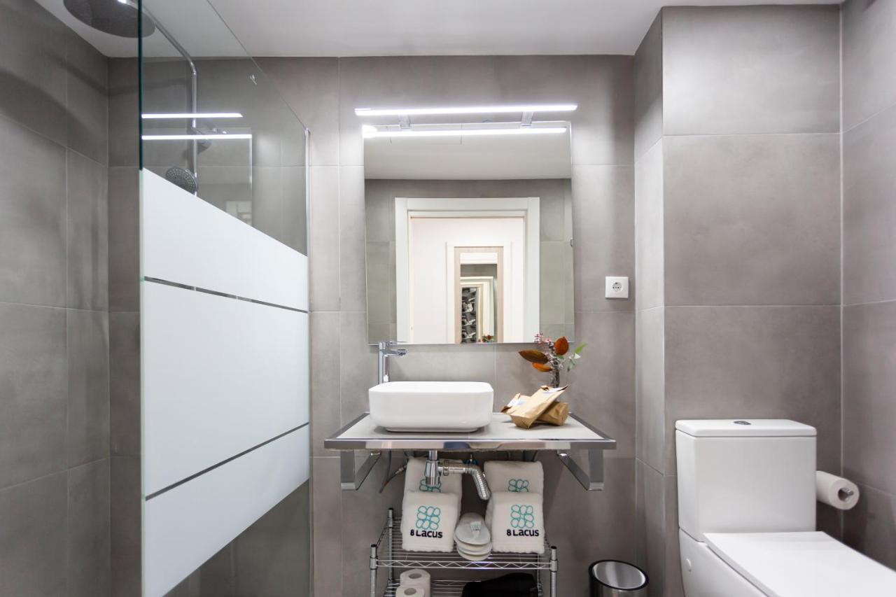8 Lacus L'Hospitalet de Llobregat