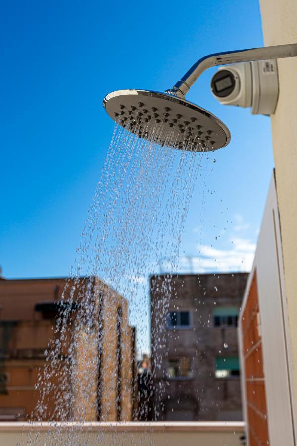 8 Lacus * L'Hospitalet de Llobregat